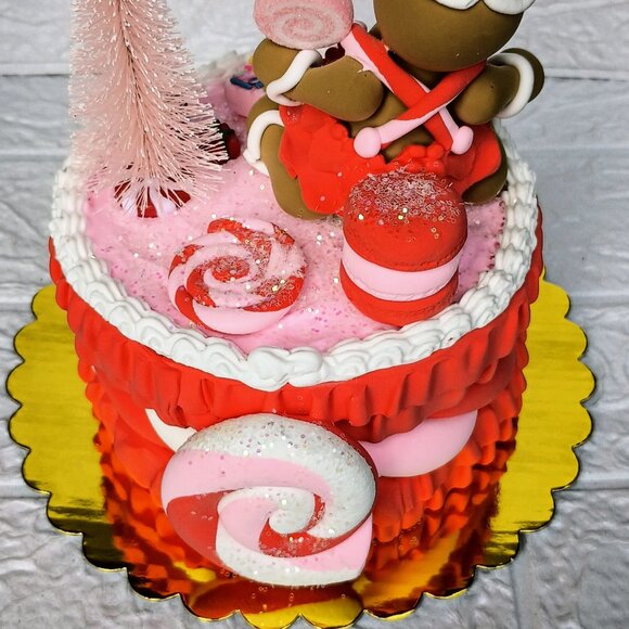 Gingerbread Christmas cake , faux sweets, fake bakes, party decor, photo prop - Picture 5 of 5